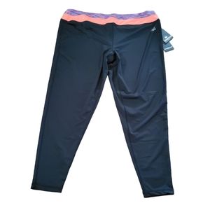 Essenza Performance Athletic Leggings Size 1X Black